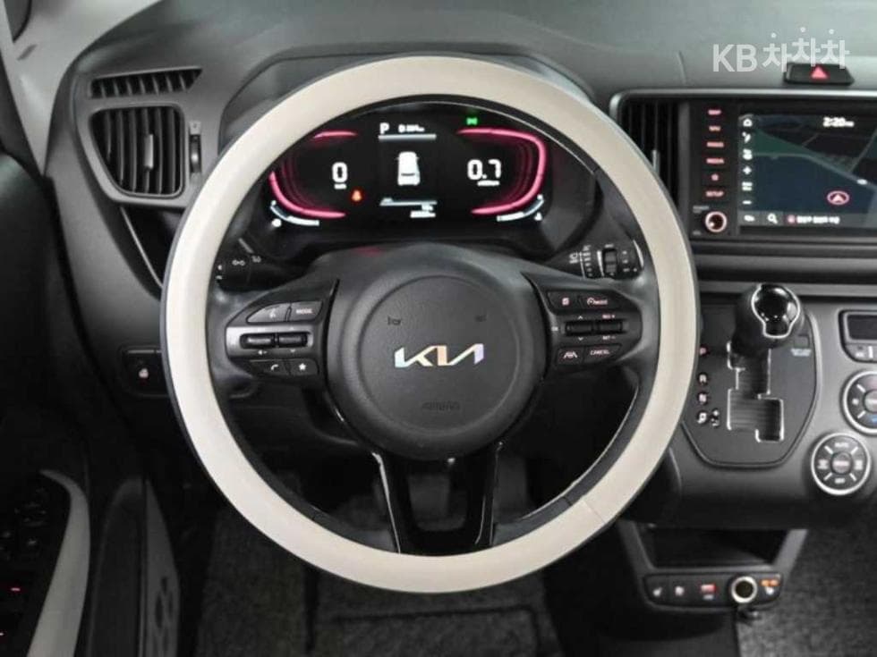 (102w5896)Kia The New Kia Ray 1.0 Gravity Gasoline - 13