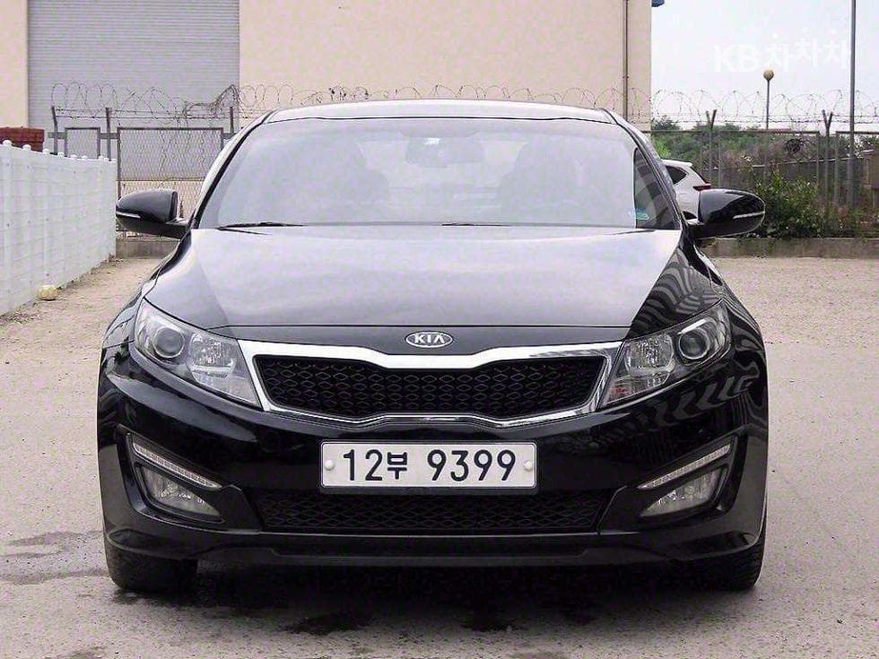 Kia K5 2.0 LPI Prestige - Image 2