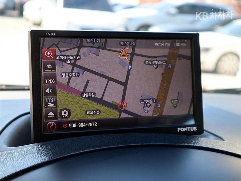 (89L9599)Hyundai Grand Starex 5 Passenger Van CVX Luxury - 15