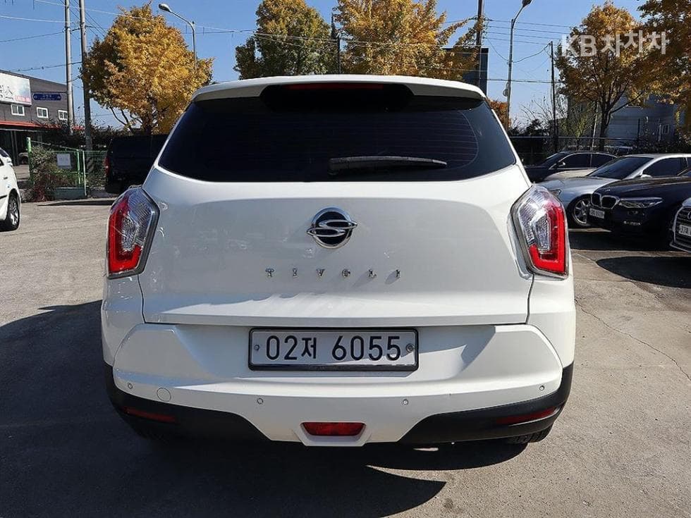 KGMobility Tivoli Armor 1.6 Petrol VX 2WD - Image 4