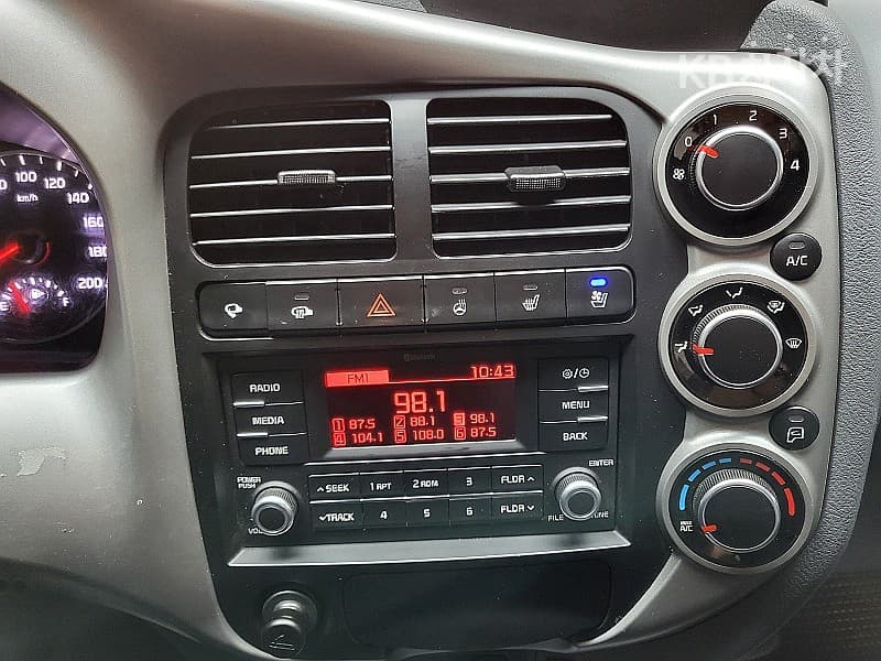 Киа The New (фейслифт) Бонго 3 (лек)와이드 파워게이트 1 тон 턴Местен타입형(2단) Королевска кабина Удължено междуосие L - 11