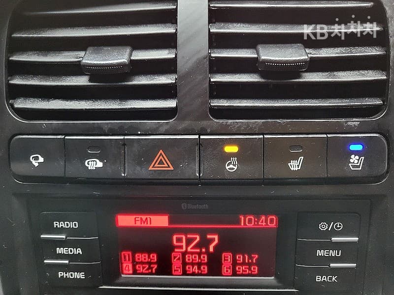 Киа The New (фейслифт) Бонго 3 (лек)활어수송차 1 тон Королевска кабина Удължено междуосие L - 8