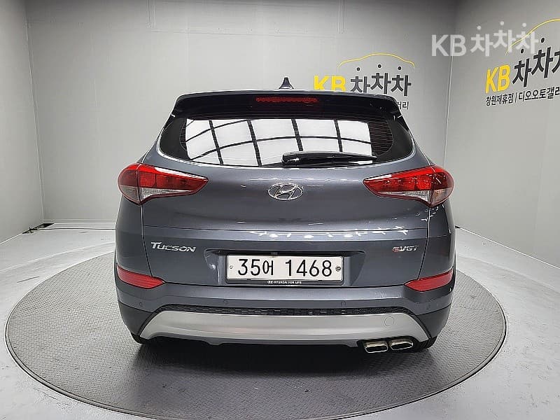 Hyundai All New Tucson Diesel (e-VGT R) 2.0 2WD Style Special - Image 4