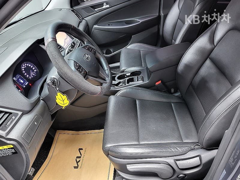 (35 words1468)Hyundai All New Tucson Diesel (e-VGT R)2.0 2WD Style Special - 9