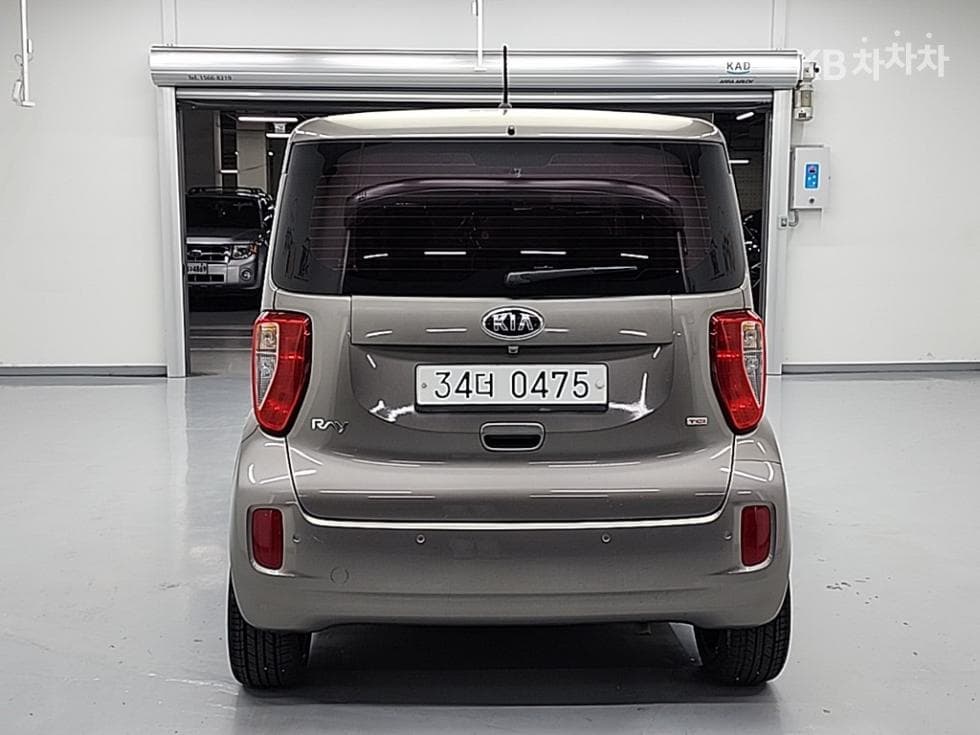 Kia Ray 1.0 Gasoline Turbo Prestige - Image 3