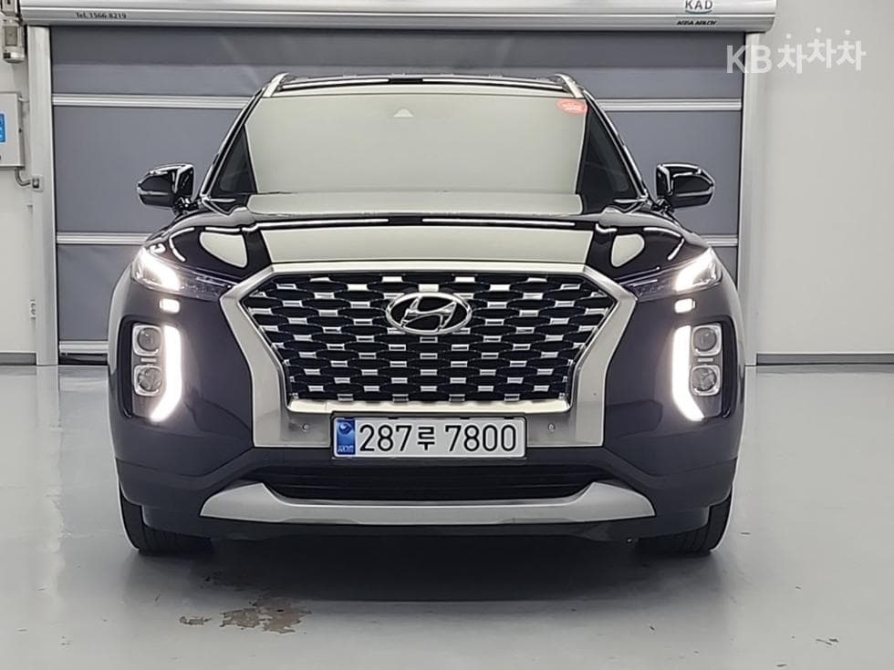 Hyundai Palisade 3.8 GLS 7-Passenger AWD Exclusive - Image 2