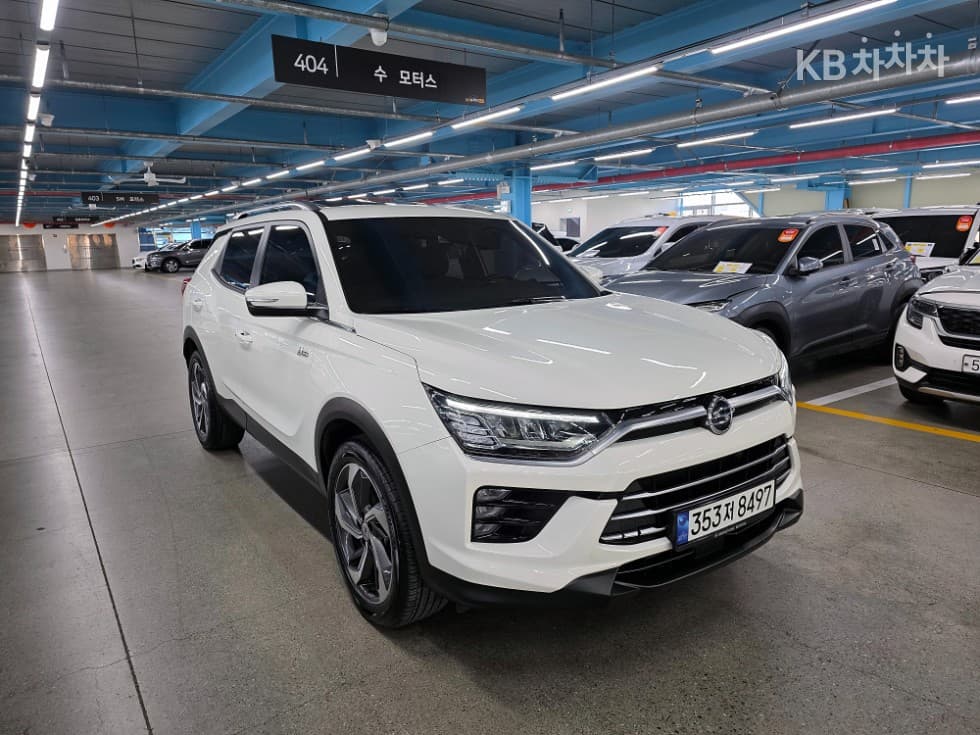 KG Mobility 뷰티플 코란도1.5 GDi Turbo 2WD C5 Plus - 25