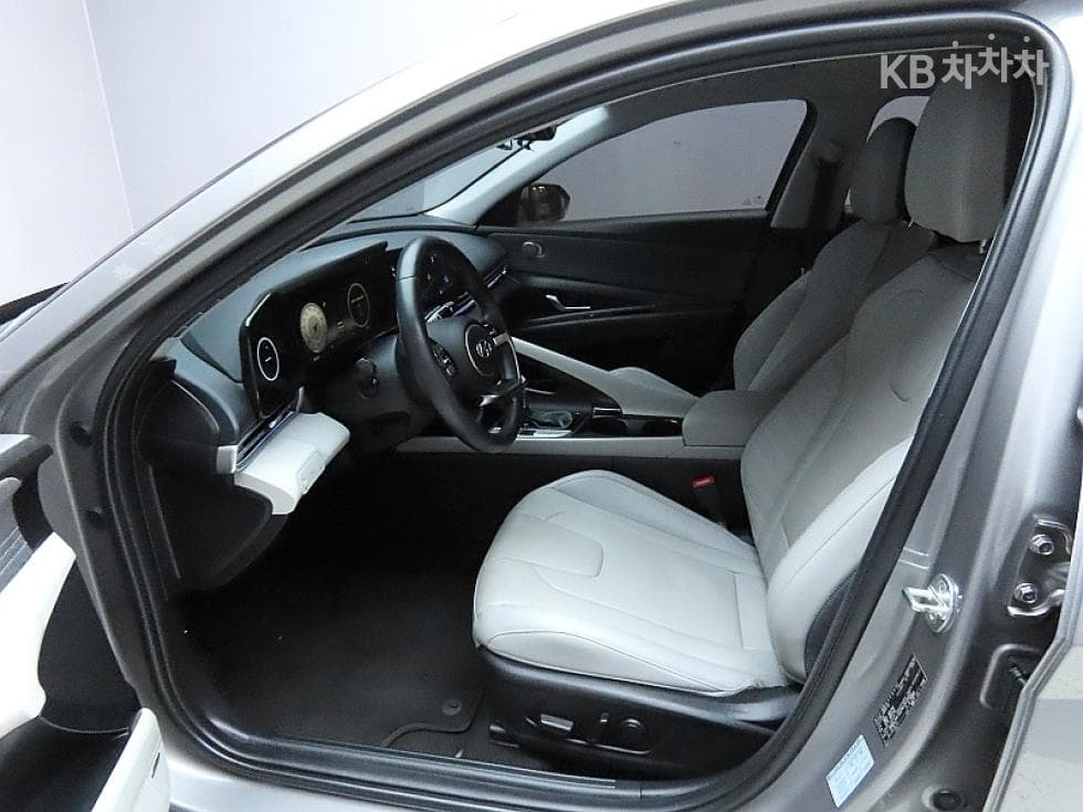 Хюндай All New Avante (Elantra)(CN7)1.6 Бензин Inspiration - 10