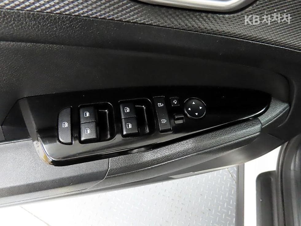Kia The All New SportageD2.0 2WD Prestige - 11