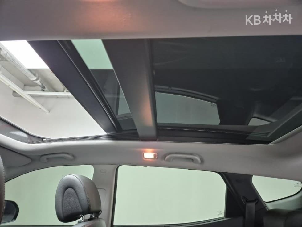 (12ger6914)Hyundai Santa Fe The Prime Diesel R2.0 2WD 5-Passenger Premium - 10