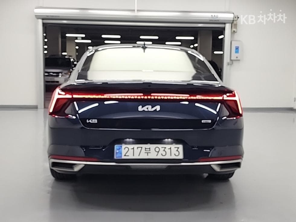Kia K8 Hybrid 1.6 Turbo Noblesse - Image 3