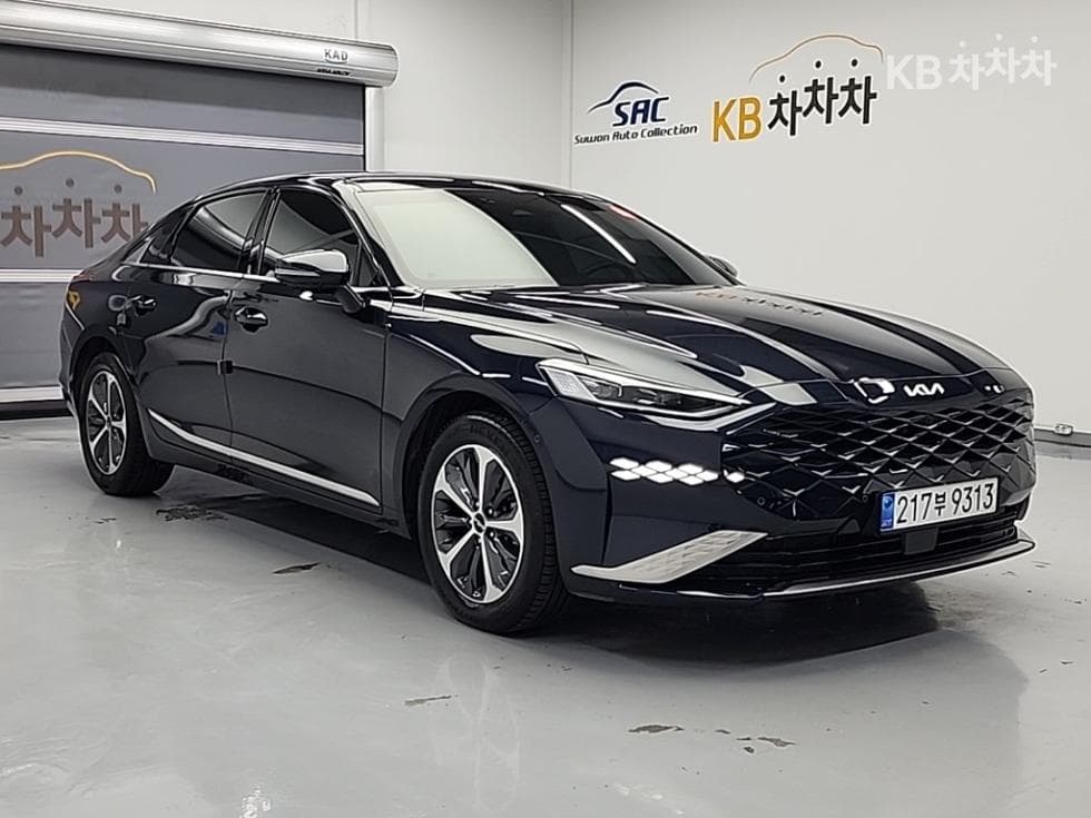 Kia K8 Hybrid 1.6 Turbo Noblesse - Image 4