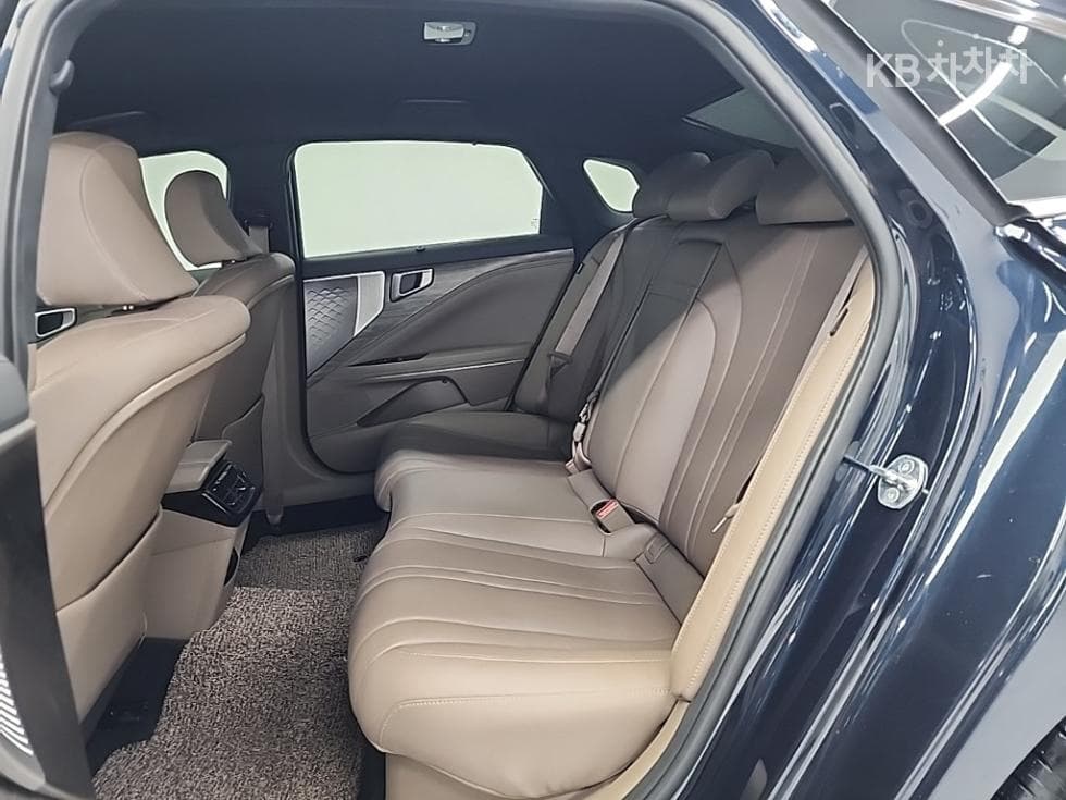 Kia K8 Hybrid1.6 Turbo Noblesse - 12