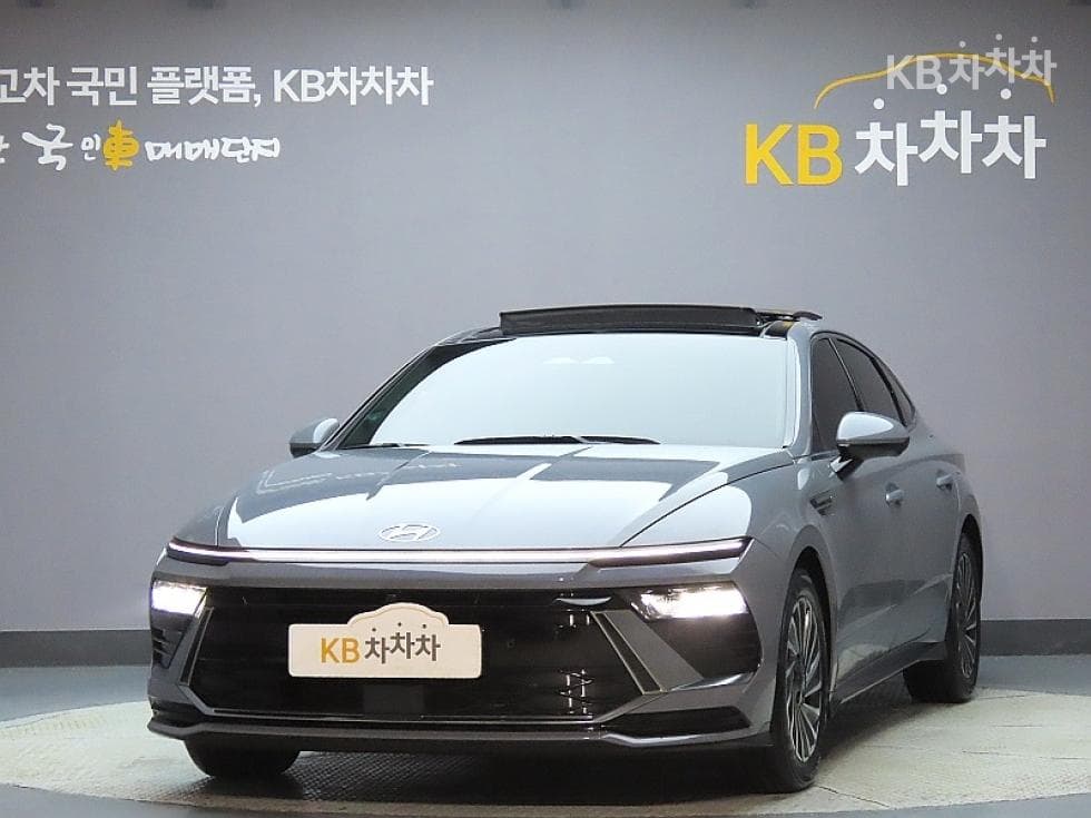 Hyundai Sonata The Edge (Sonata facelift) Hybrid(DN8) 2.0 HEV Exclusive - Image 1