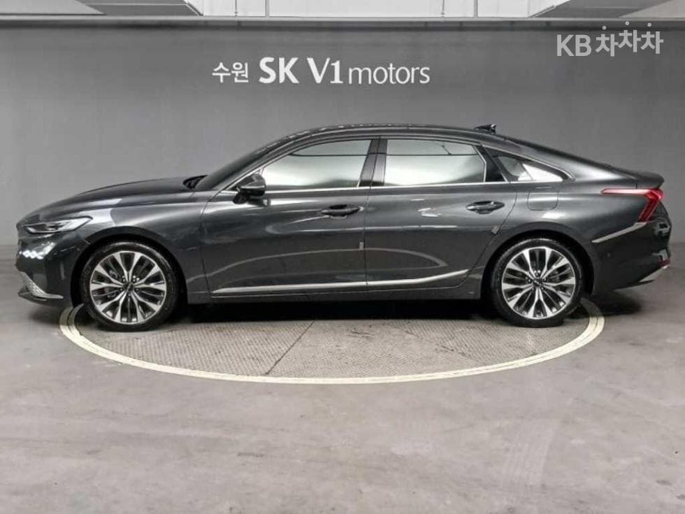 Kia K82.5L gasoline Signature - 3