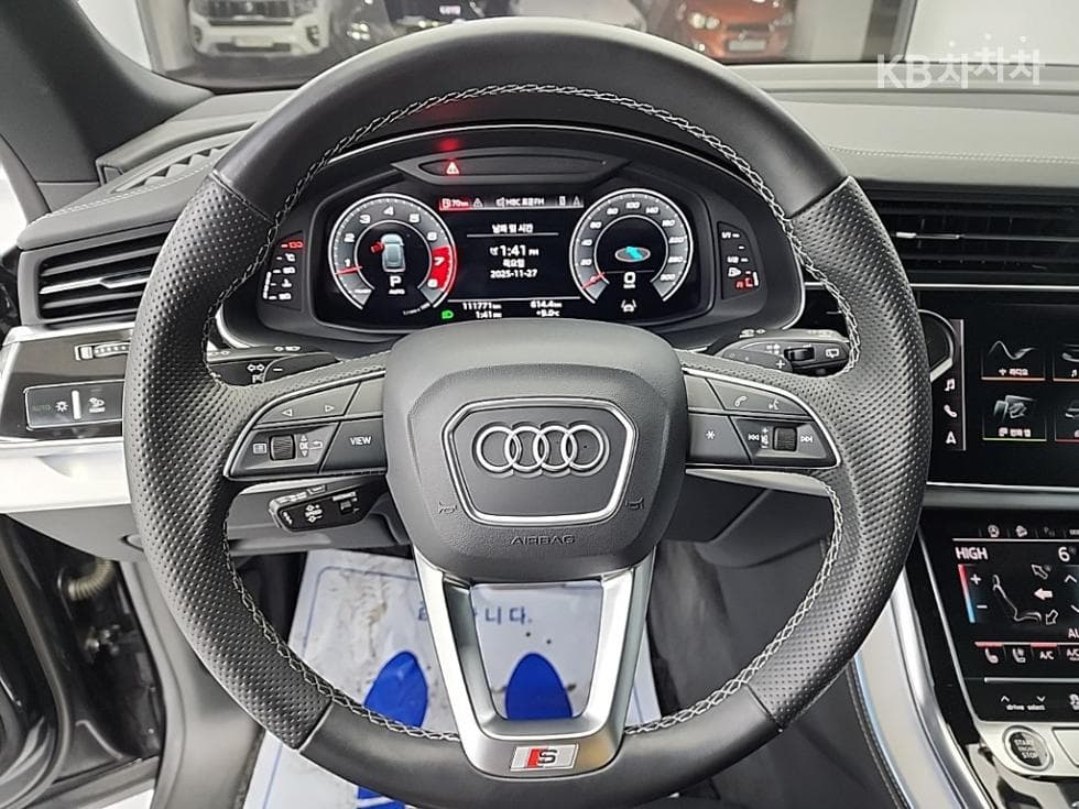 Ауди Q83.0 55 TFSI Quattro Premium - 9