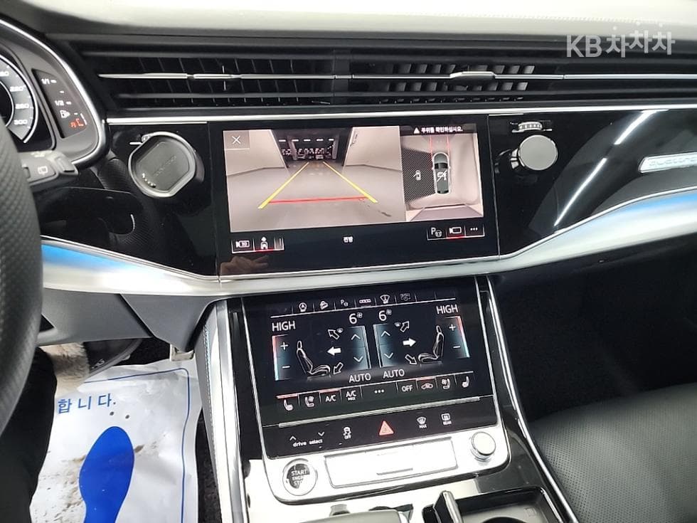 Ауди Q83.0 55 TFSI Quattro Premium - 10