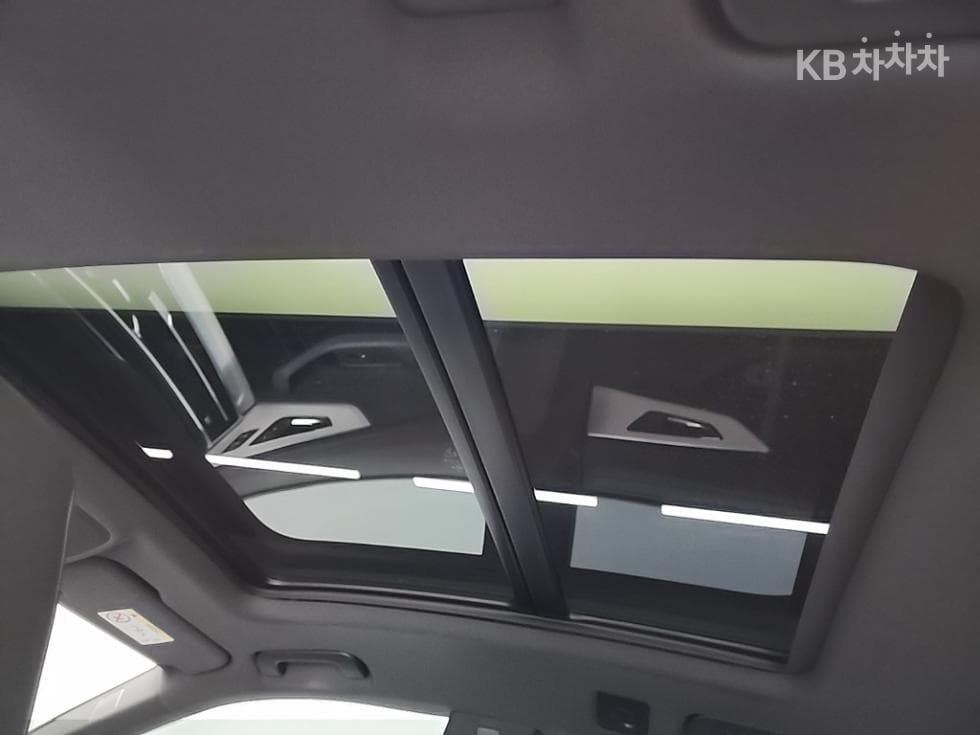 Ауди Q83.0 55 TFSI Quattro Premium - 14