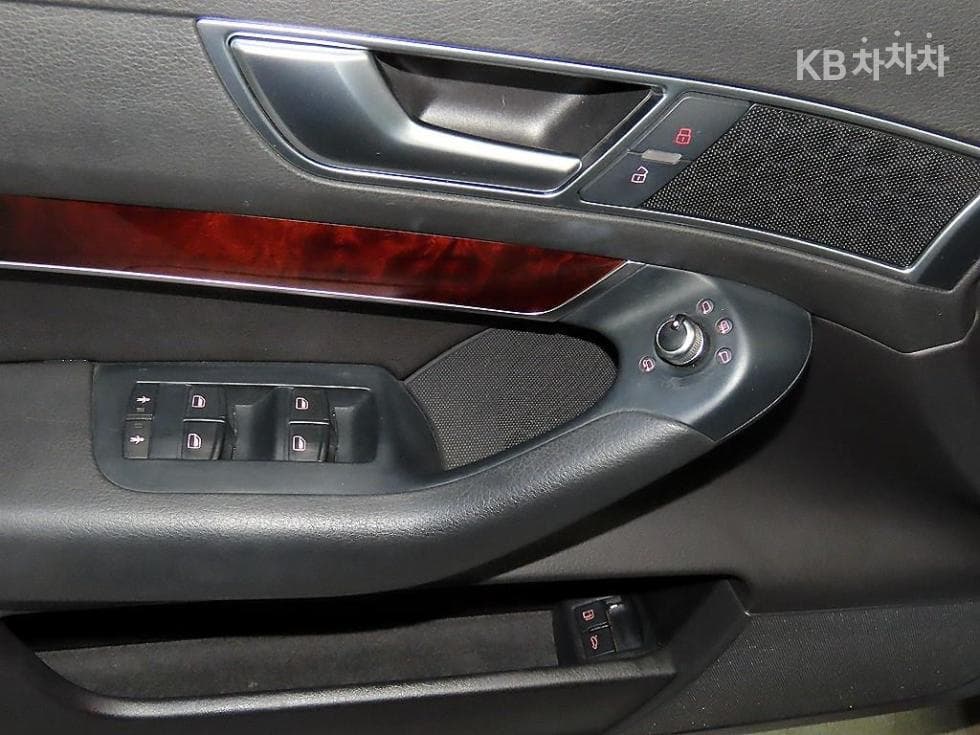 Audi NEW A62.0 TFSI C6 - 14