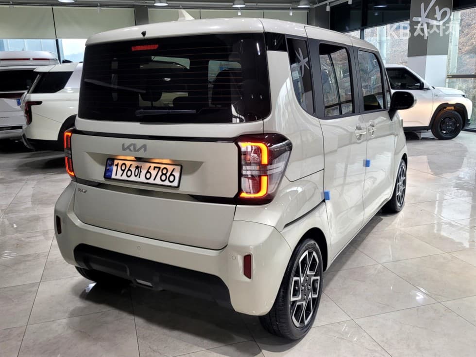 Киа The New (фейслифт) Киа Рей (ван)1.0 Бензин Престиж - 3