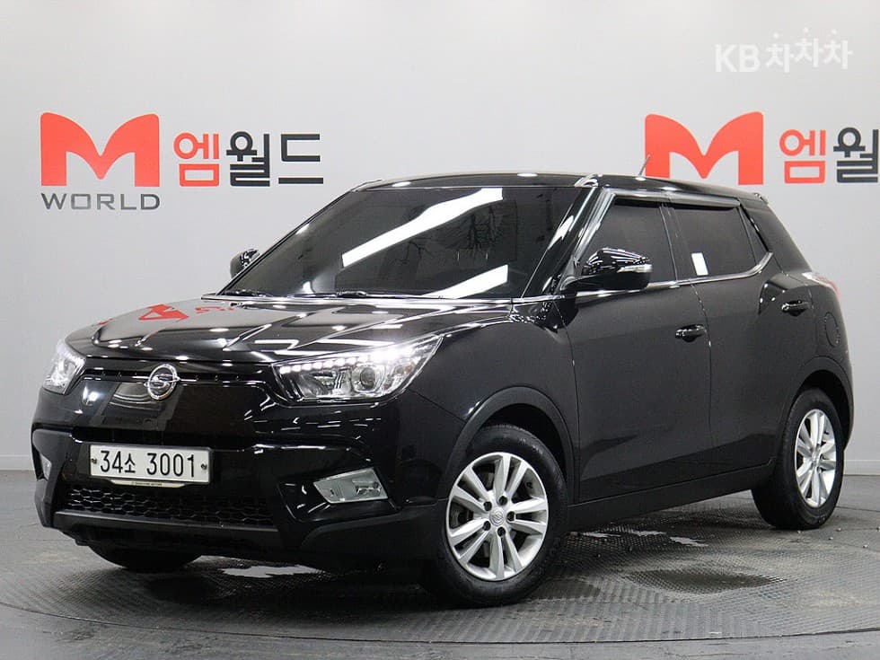 КейДжи Мобилити Тиволи Бензин LX Най-висок клас - Image 1