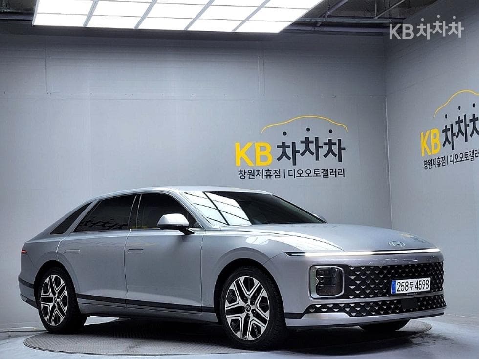 Хюндай Ди Всеново Grandeur (Azera) Хибрид 1.6 Турбо Бензин Premium - Image 1