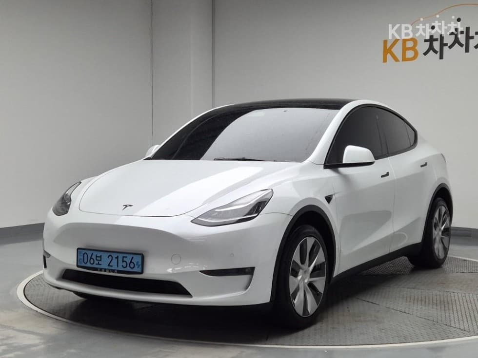 테슬라 Model Y Long Range - Image 1