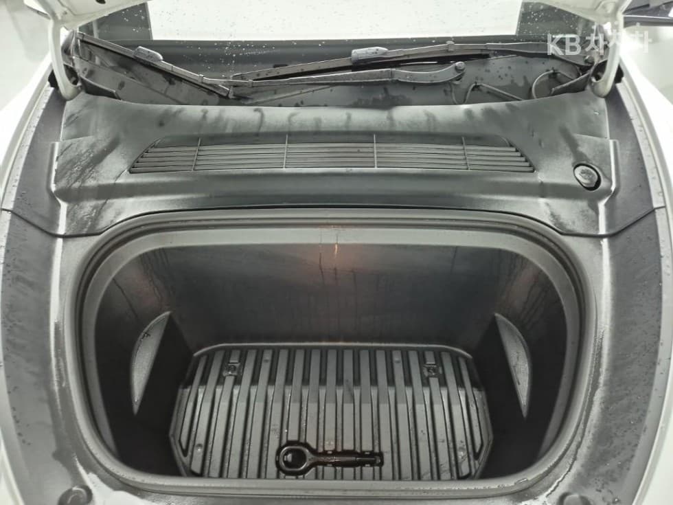 테슬라 Model YLong Range - 5