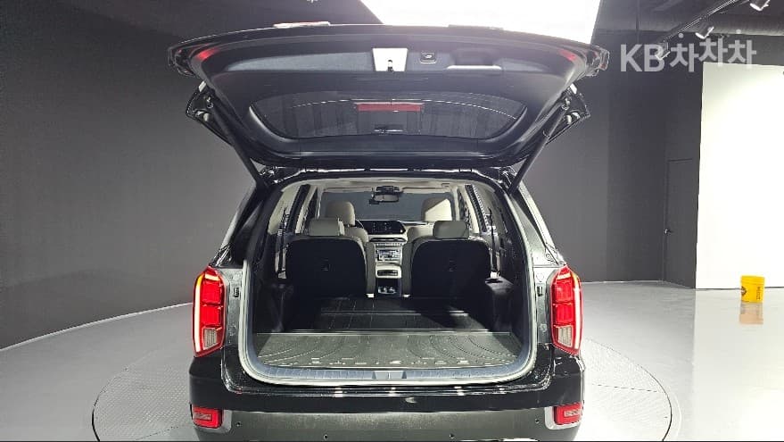 Хюндай Palisade2.2 Дизел 7-местен (Лимузин) AWD Престиж - 20