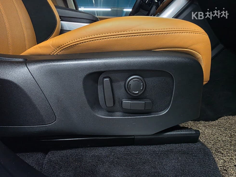 Land Rover New Range Rover SportP360 HSE Dynamic - 12