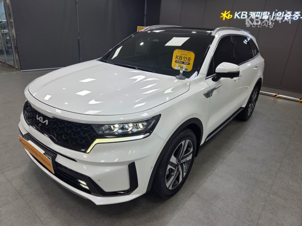 Kia Sorento 4th generation Hybrid 1.6 HEV Signature - Image 1