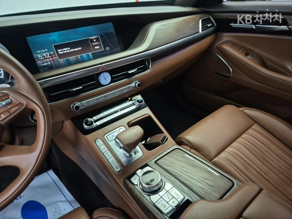 Дженезис G903.8 GDi AWD Премиум Люкс - 10