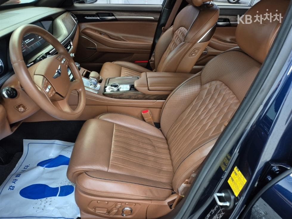 Дженезис G903.8 GDi AWD Премиум Люкс - 11