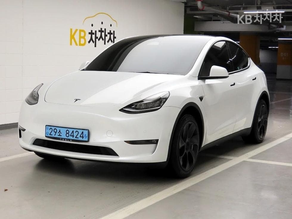 테슬라 Model Y Long Range - Image 1
