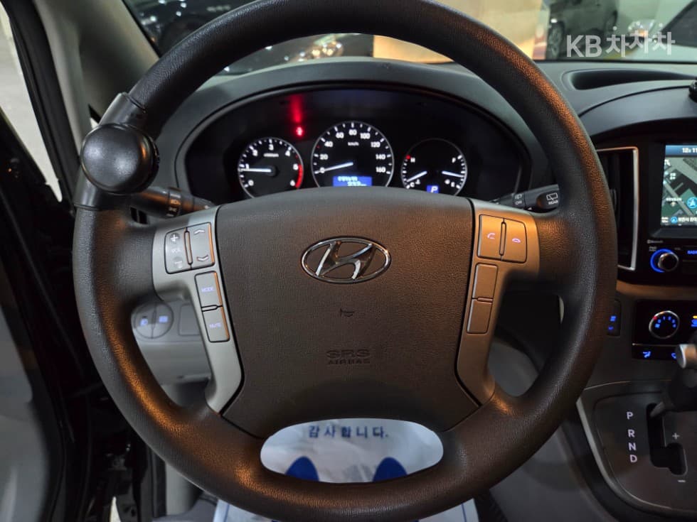 Хюндай The New (фейслифт) 그랜드 Star렉스하이루프 12-местен - 10
