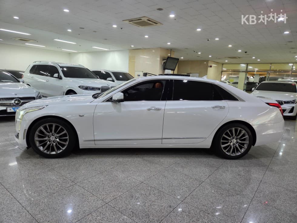 캐딜락 CT63.6 Premium AWD - 3