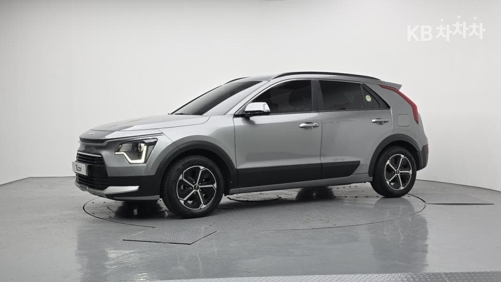 Киа Ди Всеново Ниро 1.6 HEV Тренди - Image 1