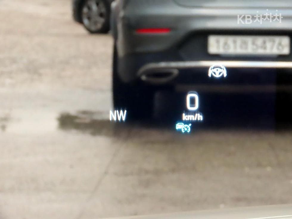 Mercedes-Benz Нов S-КласS560e Стандартен - 10