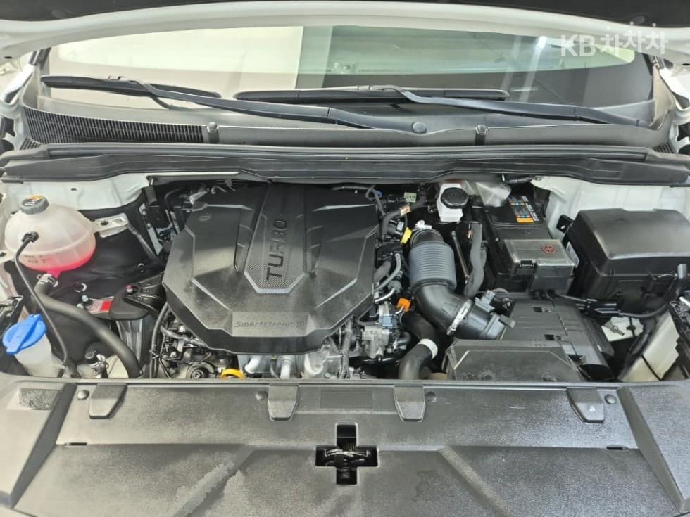 Киа Канивал 4-то поколениеD2.2 9-местен Престиж - 6