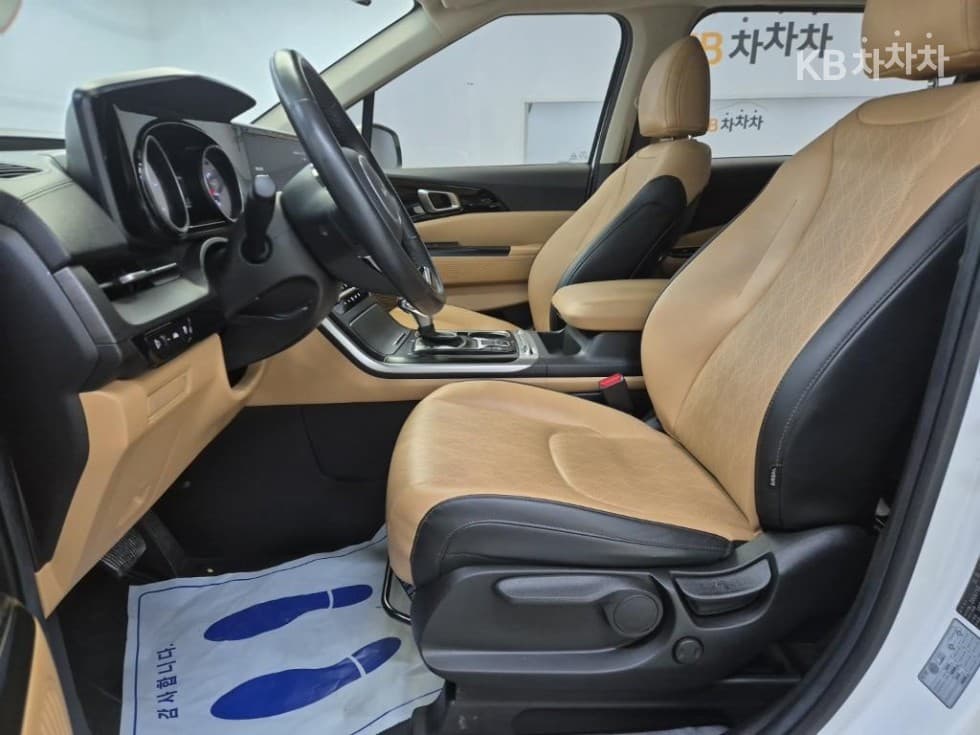 Киа Канивал 4-то поколениеD2.2 9-местен Престиж - 11