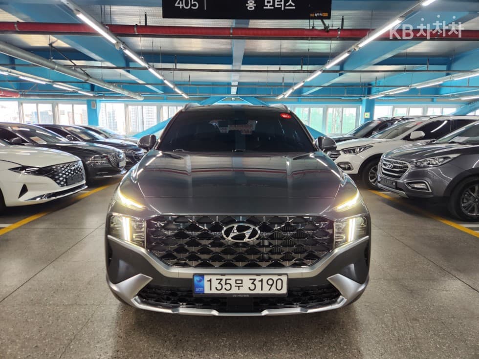 Hyundai The New (facelift) Santa Fe TMGasoline 2.5T 4WD Calligraphy
