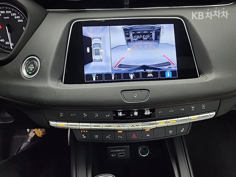 캐딜락 XT42.0 Turbo AWD Sport - 10