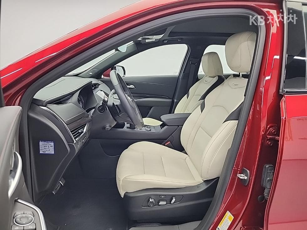 캐딜락 XT42.0 Turbo AWD Sport - 11