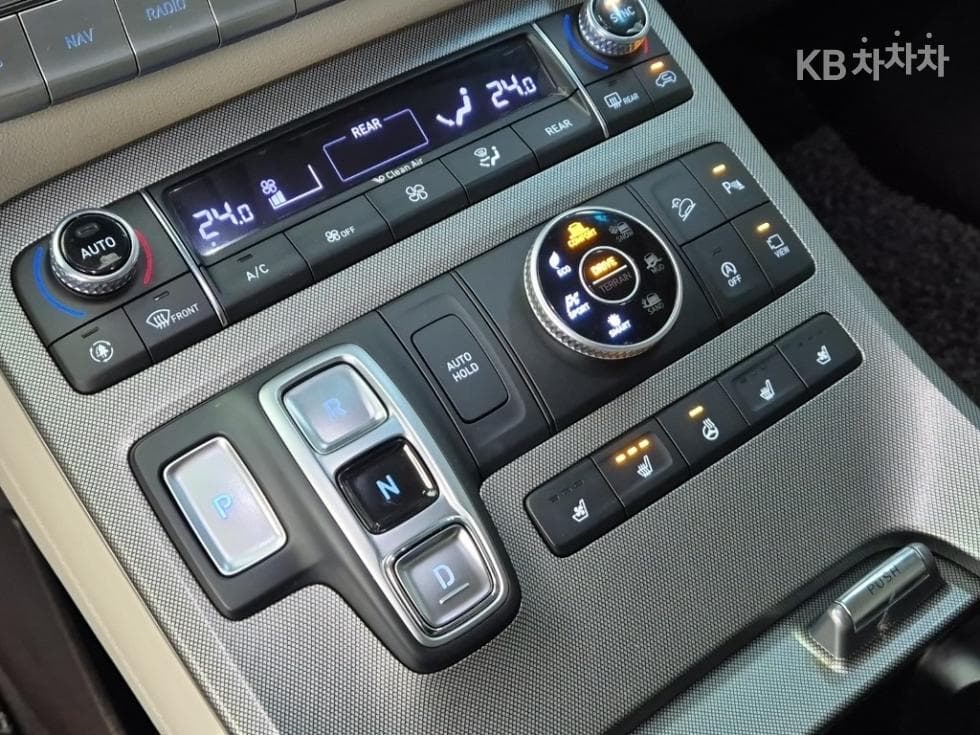 Hyundai Palisade 3.8L 7-Passenger AWD Exclusive - 8