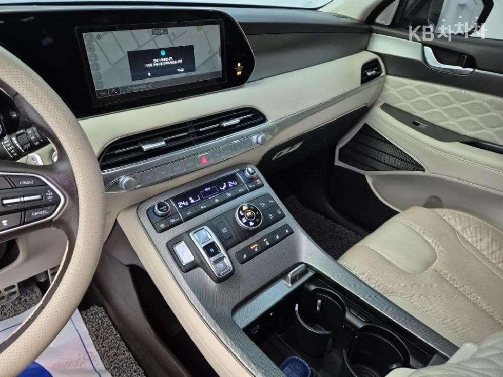 Hyundai Palisade 3.8L 7-Passenger AWD Exclusive - 10