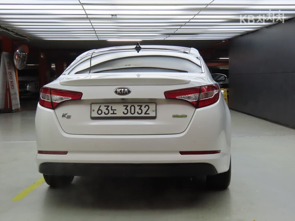 Киа K5 ХибридЛукс - 3