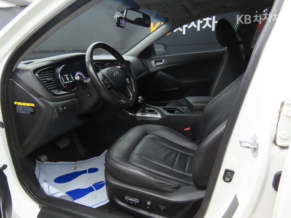 Киа K5 ХибридЛукс - 5