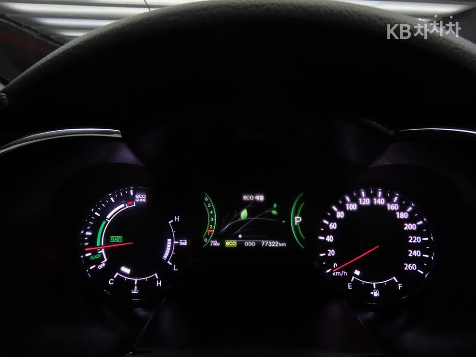 Киа K5 ХибридЛукс - 9