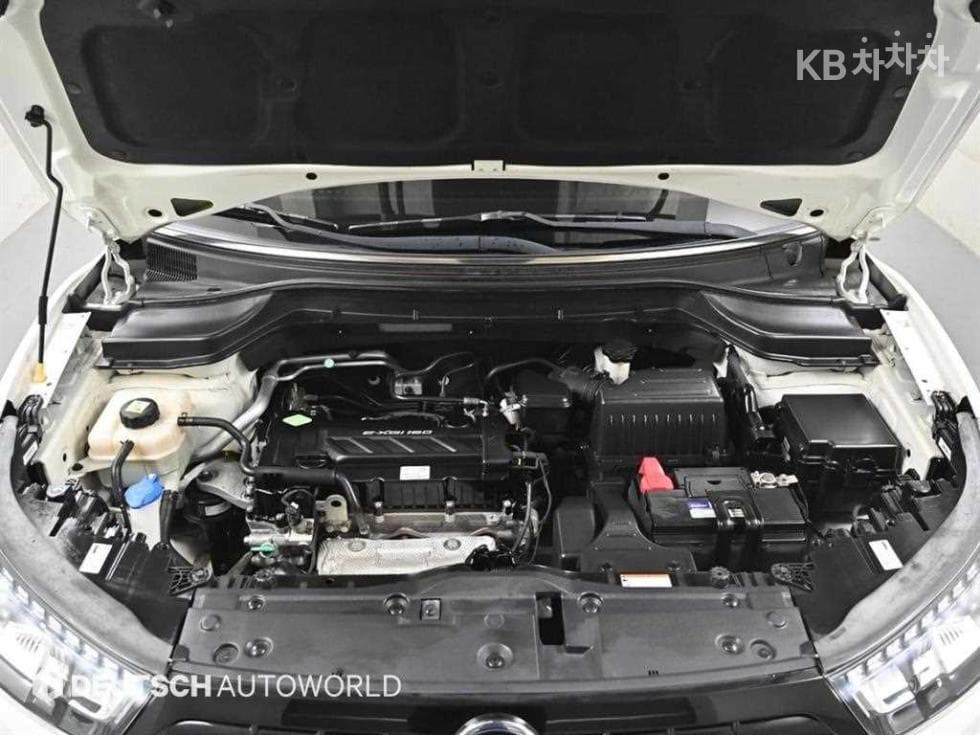 КейДжи Мобилити Тиволи 아머1.6 Бензин VX 2WD - 6