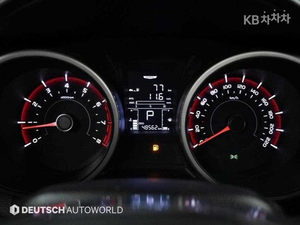 КейДжи Мобилити Тиволи 아머1.6 Бензин VX 2WD - 8